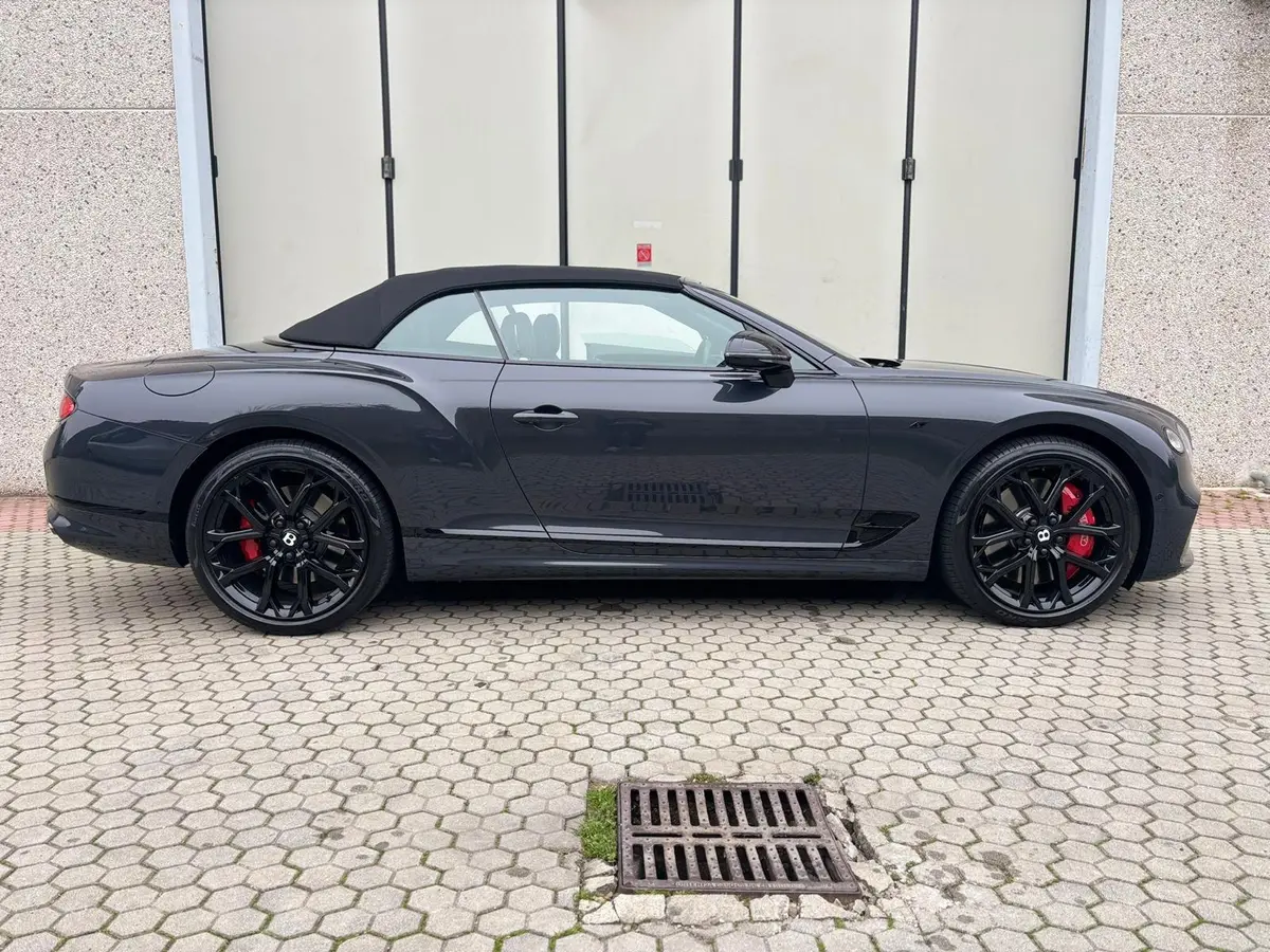 Bentley Continental GTC S V8 2025, rear view — Zurich Luxury Car Rental, Zurich. Bentley Continental GTC S V8 in Zurich Renting the Bentley Continental GTC S V8 in Zurich…