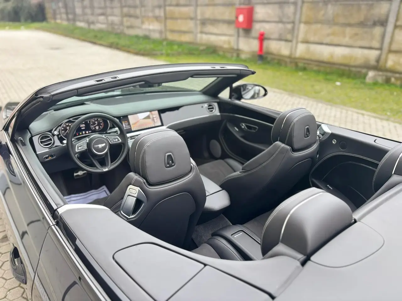 Bentley Continental GTC S V8 2025, side profile — Zurich Luxury Car Rental, Zurich. Bentley Continental GTC S V8 in Zurich Renting the Bentley Continental GTC S V8 in Zurich…