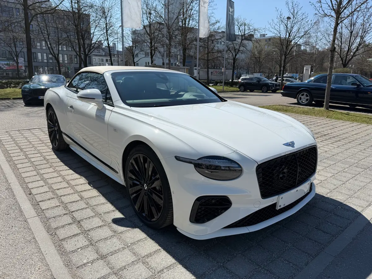 Bentley Continental GTC Speed 2025 — Zurich Luxury Car Rental, Zurich. Bentley Continental GTC Speed in Zurich The Bentley Continental GTC Speed is available to…