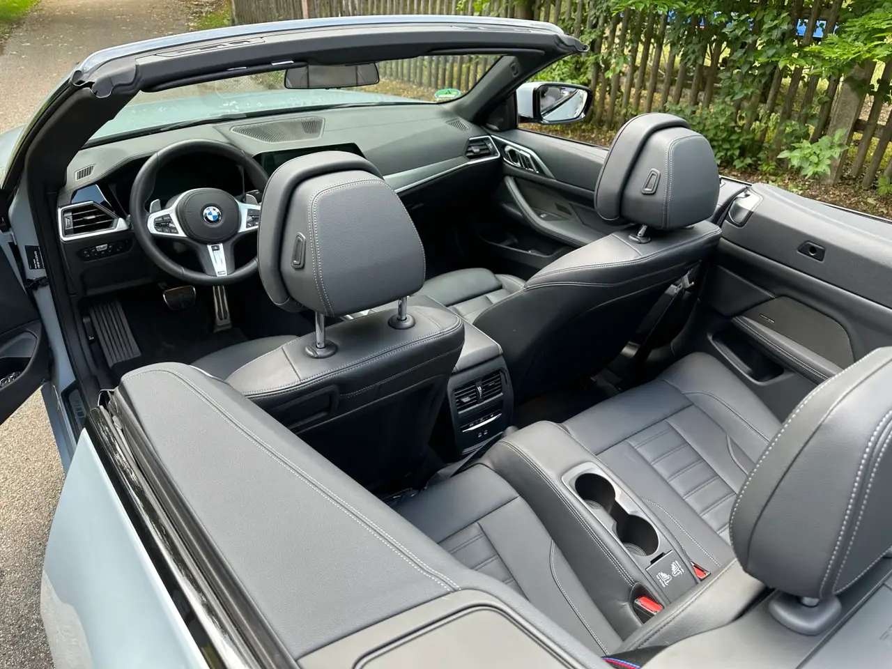 BMW 430i Cabrio 2023, dashboard — Zurich Luxury Car Rental, Zurich. BMW 430i Cabrio in Zurich The BMW 430i Cabrio 2023 is available to rent in Zurich as a…