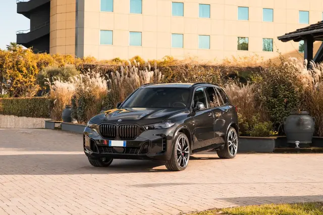 BMW X5 M-pack 30d 2025 — Zurich Luxury Car Rental, Zurich
