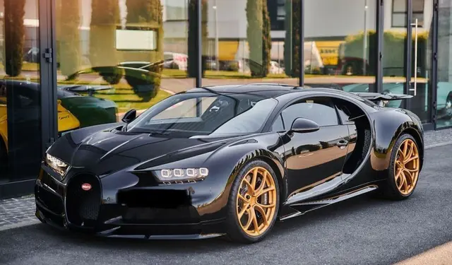 Bugatti Chiron 110 Ani 2019 — Zurich Luxury Car Rental, Zürich