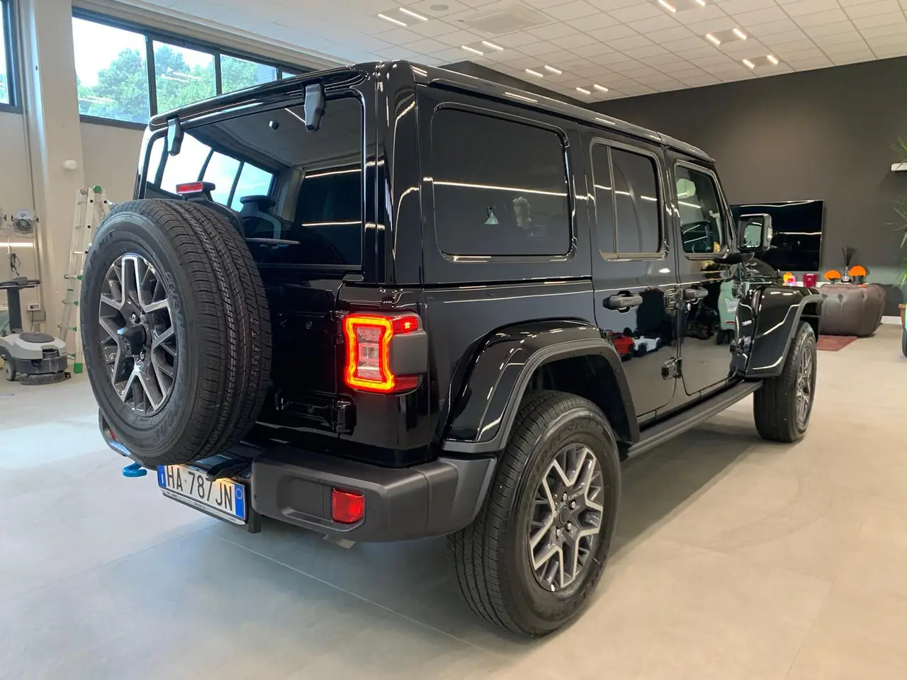 Jeep Wrangler 2025, interior — Zurich Luxury Car Rental, Zurich. Jeep Wrangler in Zurich The Jeep Wrangler 2025 is available to rent in Zurich as a…