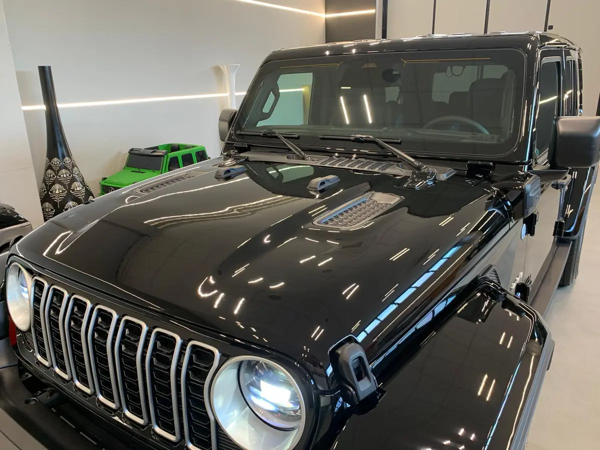 Jeep Wrangler 2025, dashboard — Zurich Luxury Car Rental, Zurich. Jeep Wrangler in Zurich The Jeep Wrangler 2025 is available to rent in Zurich as a…