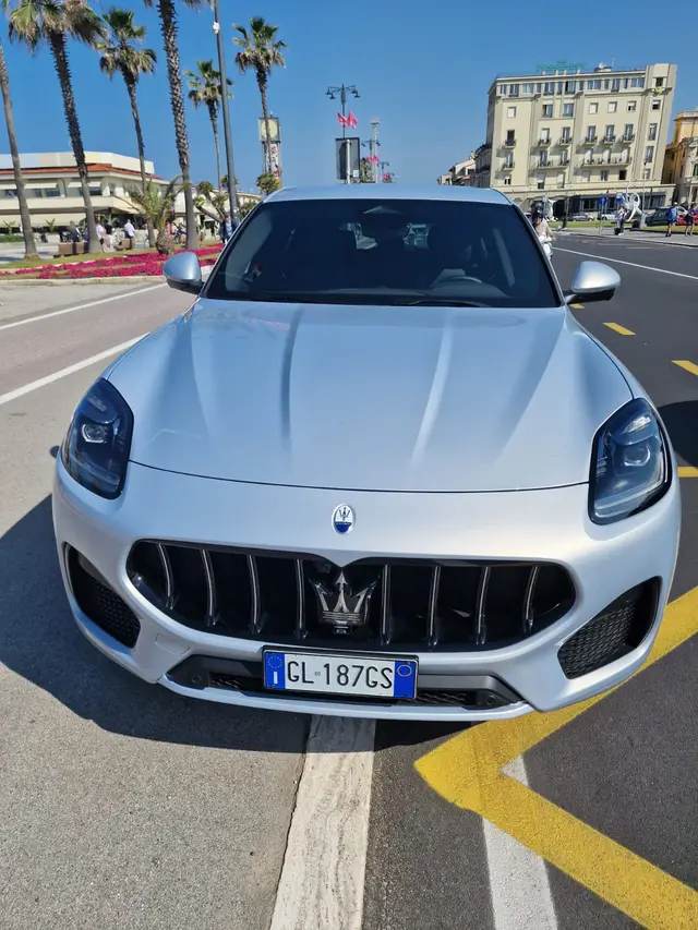 Maserati Grecale GT 2025 — Zurich Luxury Car Rental, Zurich
