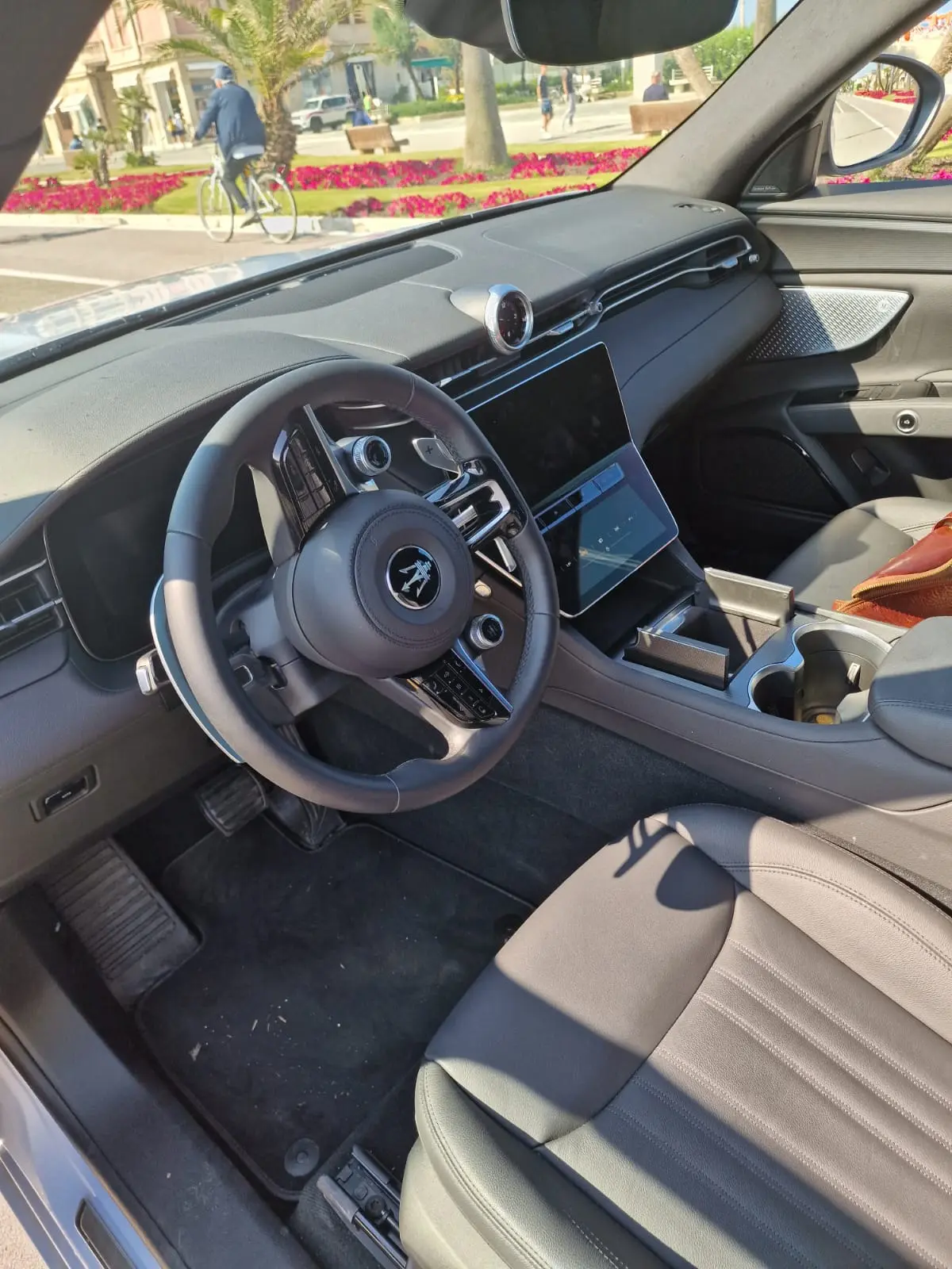 Maserati Grecale GT 2025, front view — Zurich Luxury Car Rental, Zurich. Maserati Grecale GT in Zurich The Maserati Grecale GT is available to rent in Zurich as a…