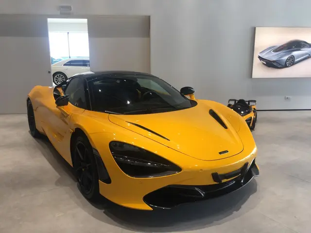 McLaren 720S Spider 2022 — Zurich Luxury Car Rental, Zurich