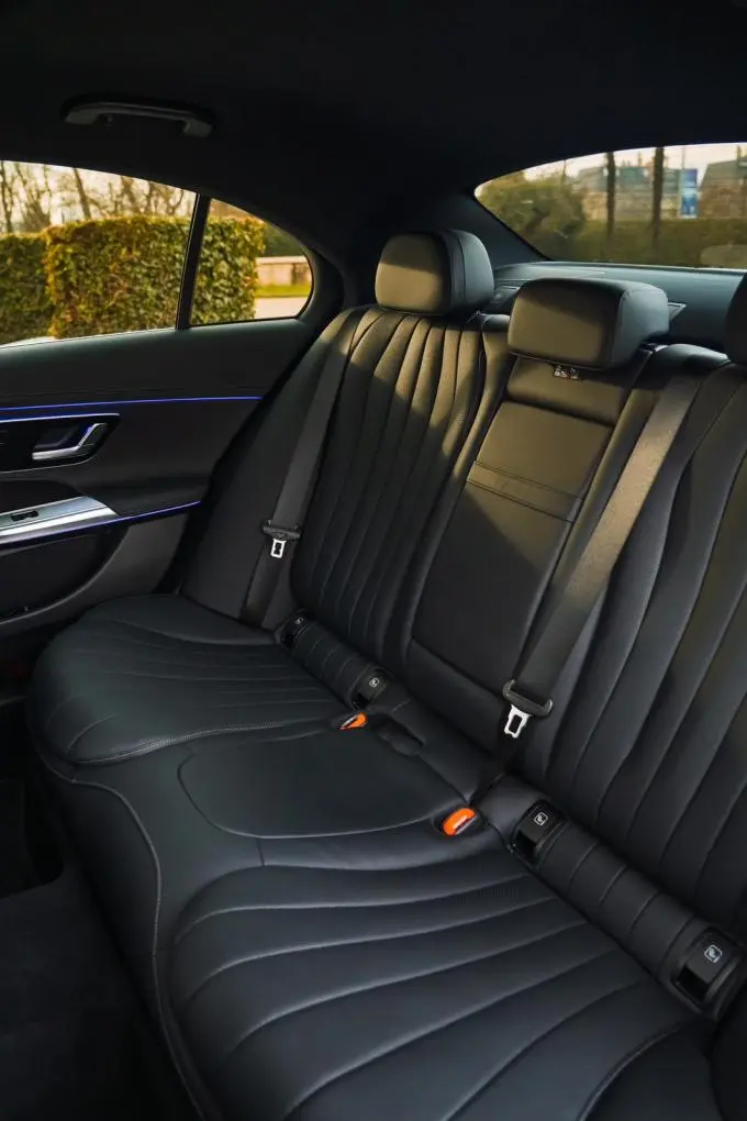 Mercedes Benz E-klasse 220d Premium Plus 2026, interior — Zurich Luxury Car Rental, Zurich. Mercedes Benz E-klasse 220d Premium Plus in Zurich The Mercedes Benz E-klasse 220d…