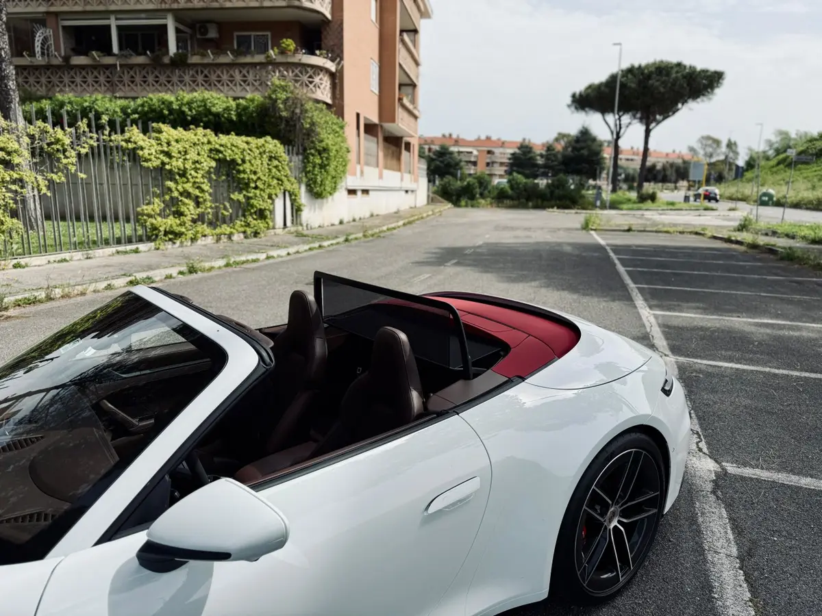 Porsche 992.2 Carrera 4 GTS Cabrio 2025, exterior — Zurich Luxury Car Rental, Zurich. Porsche 992.2 Carrera 4 GTS Cabrio in Zurich The Porsche 992.2 Carrera 4 GTS Cabrio is…
