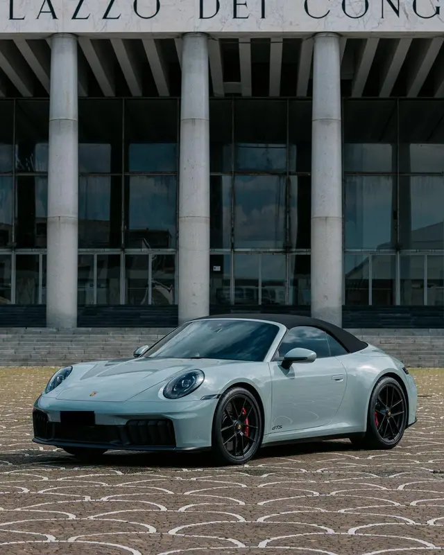 Porsche Carrera Spyder 992,2 GTS 2025 — Zurich Luxury Car Rental, Zurich