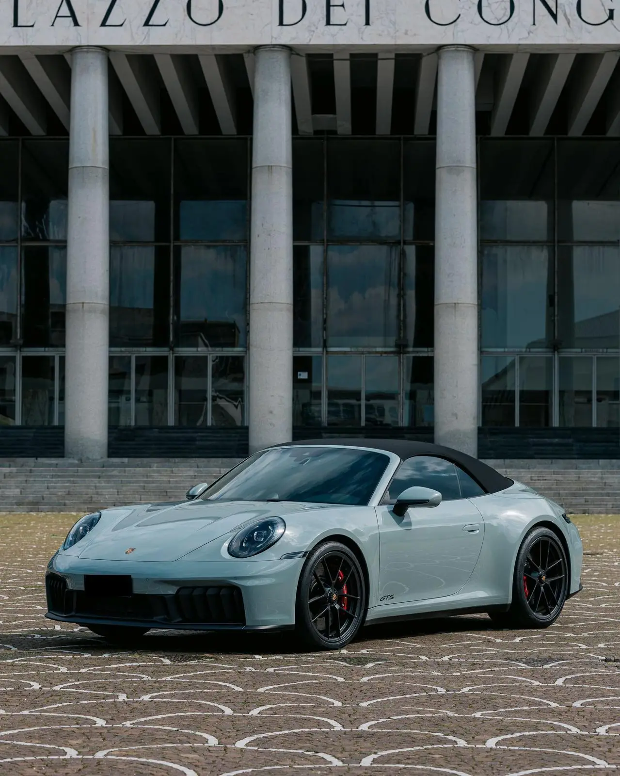 Porsche Carrera Spyder 992,2 GTS 2025 — Zurich Luxury Car Rental, Zurich. Porsche Carrera Spyder 992,2 GTS in Zurich The Porsche Carrera Spyder 992,2 GTS is…