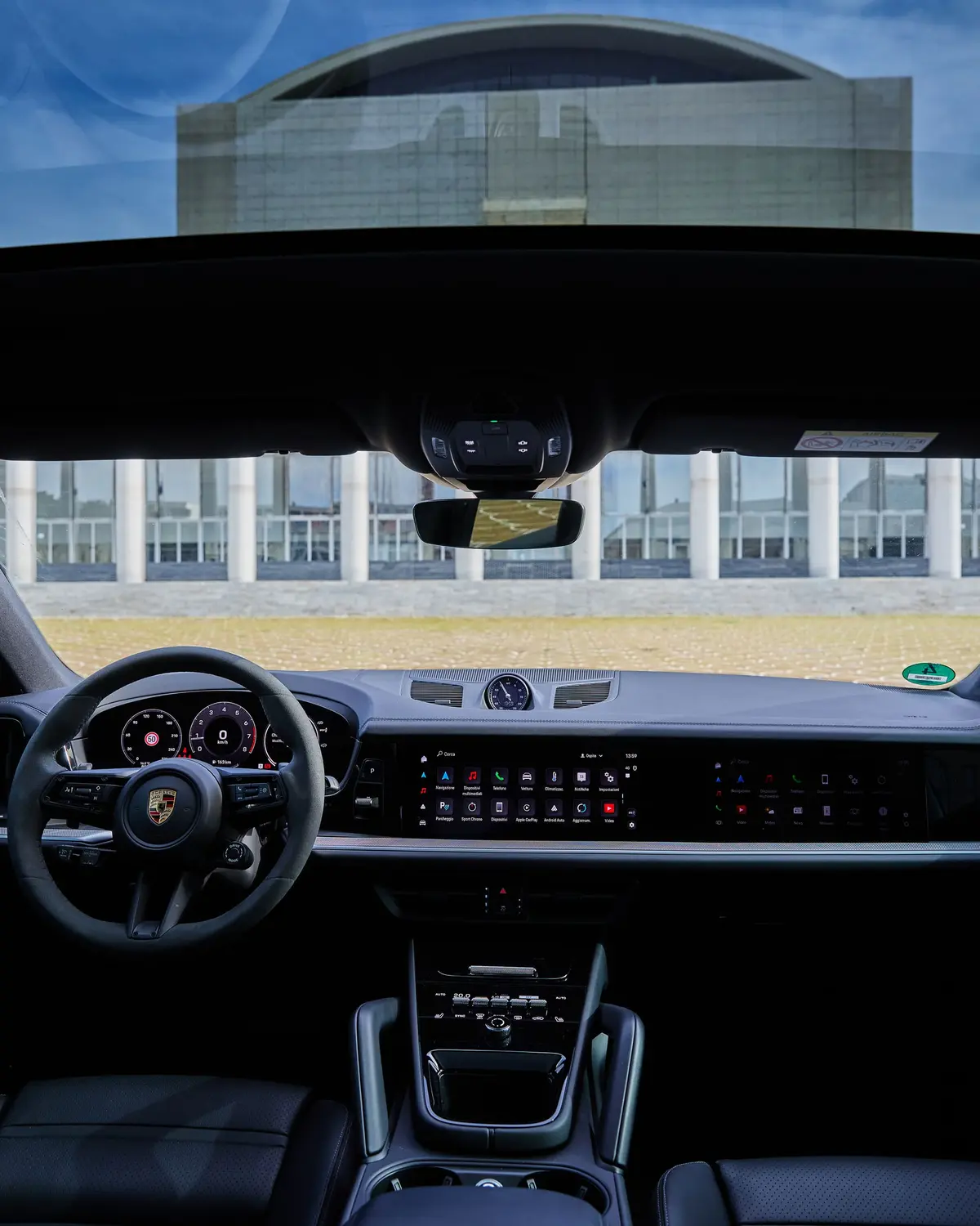 Porsche Cayenne 2025, exterior — Zurich Luxury Car Rental, Zurich. Porsche Cayenne in Zurich The Porsche Cayenne 2025 is available for rental in Zurich as a…
