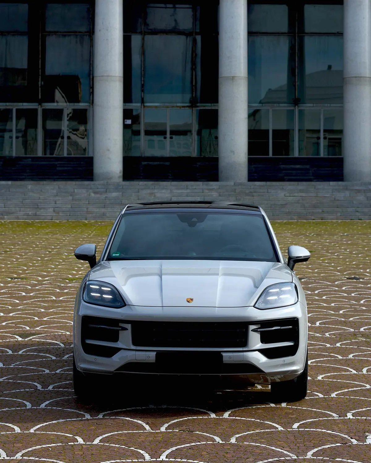 Porsche Cayenne 2025 — Zurich Luxury Car Rental, Zurich. Porsche Cayenne in Zurich The Porsche Cayenne 2025 is available for rental in Zurich as a…