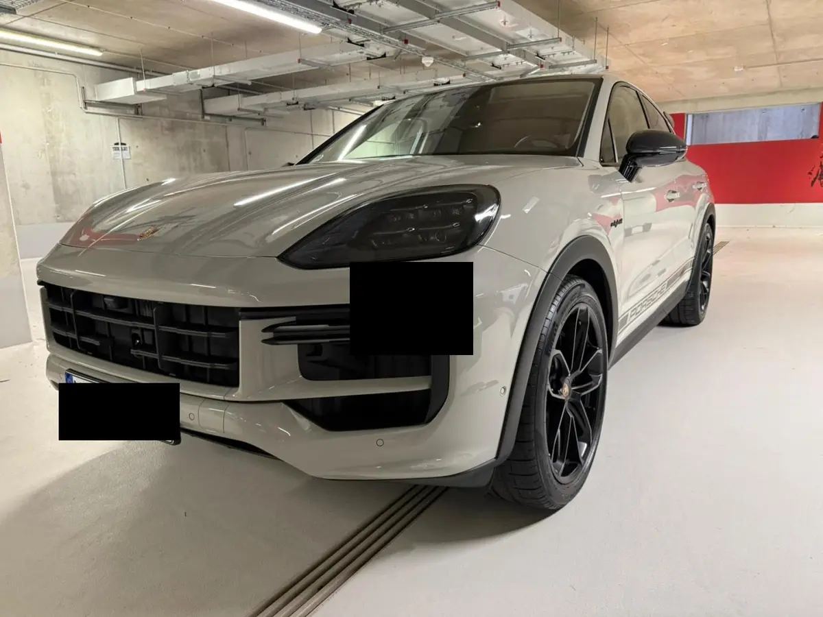 Porsche Cayenne Turbo E-Hybrid Coupé GT 2026 — Zurich Luxury Car Rental, Zurich. Porsche Cayenne Turbo E-Hybrid Coupé GT in Zurich The Porsche Cayenne Turbo E-Hybrid…