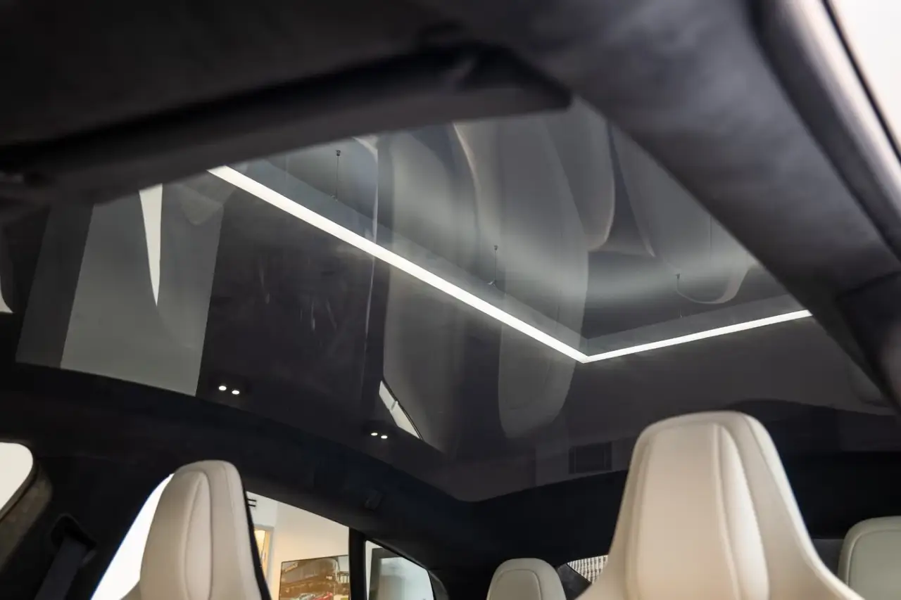 Tesla Model S Plaid 2025, exterior — Zurich Luxury Car Rental, Zurich. Tesla Model S Plaid in Zurich The Tesla Model S Plaid is available for rental in Zurich…