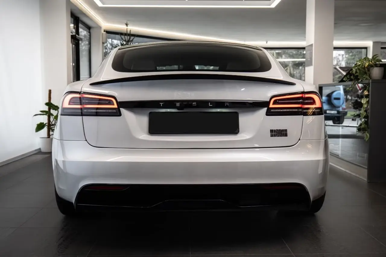 Tesla Model S Plaid 2025, interior — Zurich Luxury Car Rental, Zurich. Tesla Model S Plaid in Zurich The Tesla Model S Plaid is available for rental in Zurich…